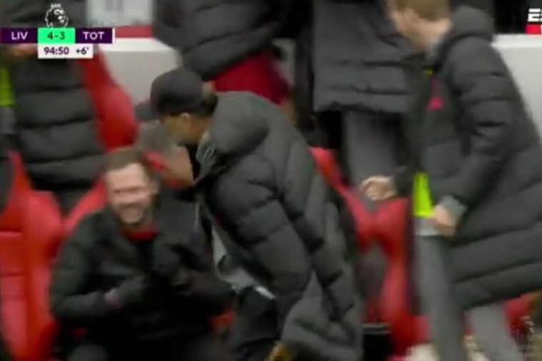 Klopp y un momento insólito: se desgarró gritando el gol agónico del Liverpool Foto: ESPN
