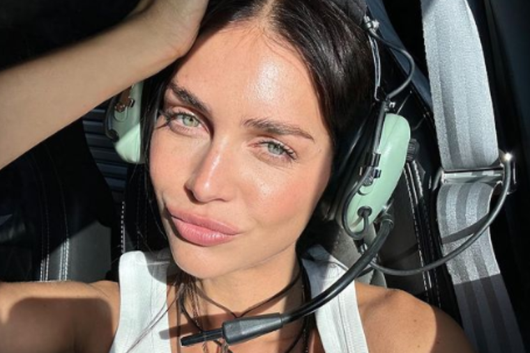 Zaira Nara suele compartir looks estilosos y a la moda en su cuenta oficial de Instagram. Foto: Instagram @zaira.nara