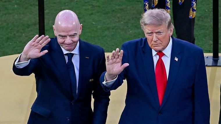 Donald Trump negó haber hablado con Infantino sobre los planes.