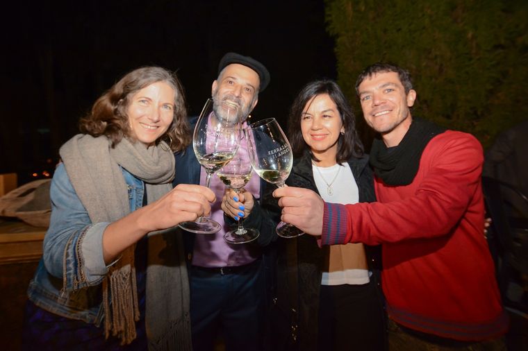 Melanie Roy, Daniel Rueda (curador), Lili Fiallo y Nico Loüet, artistas de Melanie Roy, Daniel Rueda (curador), Lili Fiallo y Nico Loüet, artistas de