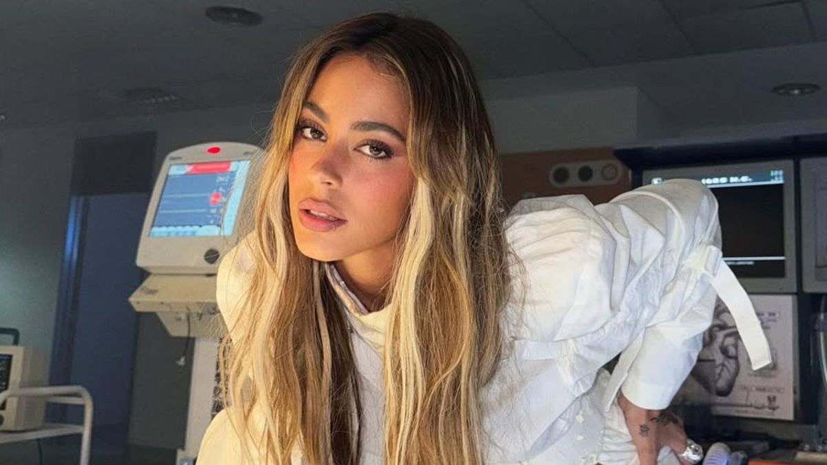 Efecto espejo: el hábito secreto de Tini Stoessel para un pelo impecable sin gastar nada