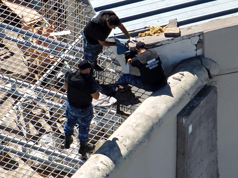 Personal penitenciario dio con la droga en un entretecho del penal de Cacheuta. (Foto ilustrativa)