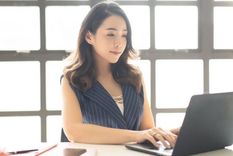 Una encuesta realizada en 2017 mostró que menos de un 25% de los usuarios chinos usan el correo en su trabajo diario. Foto: BBC