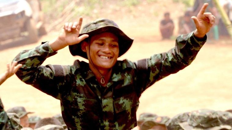 Los jóvenes no reconocen a la junta militar como gobierno Foto: BBC