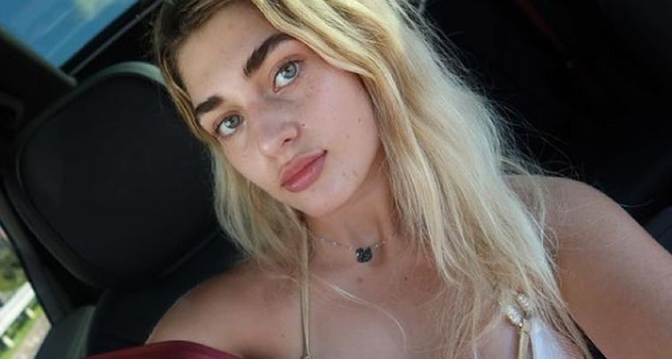 Martita Fort Martita Fort llama la atención como su padre Foto: Instagram