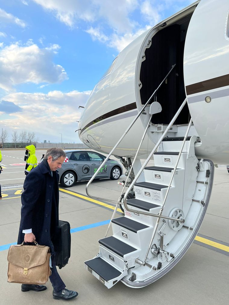 Rafael Grossi tiene como objetivo poder acordar un “marco” para garantizar la seguridad y el funcionamiento de los sitios nucleares en Ucrania. Foto: Rafael Grossi - Twitter