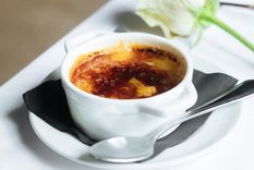 imperdible: prepara una deliciosa creme brulee de chocolate ¡con 4 ingredientes!