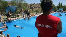 La iniciativa busca regular la actividad de guardavidas y crear un registro provincial. La iniciativa busca regular la actividad de guardavidas y crear un registro provincial.