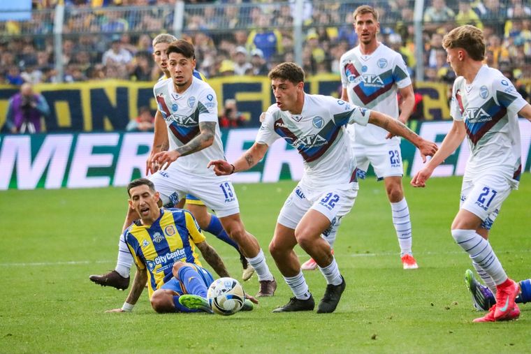 Ángel Di María volvió y marcó, pero Rosario Central empató con Godoy Cruz 1-1