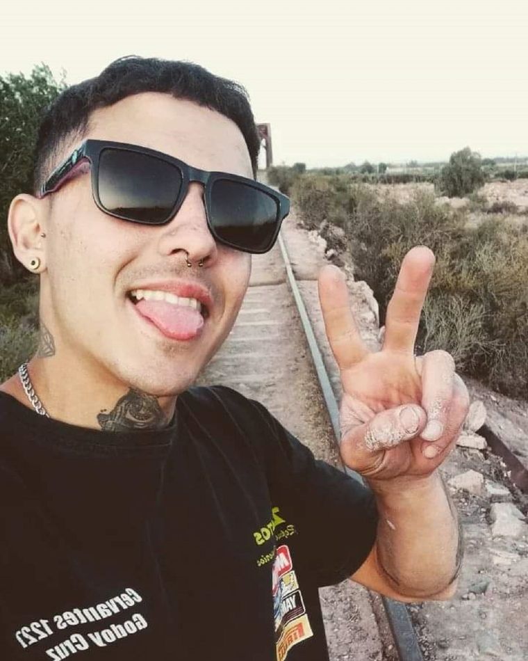 El joven se encuentra desaparecido desde enero Foto: Facebook