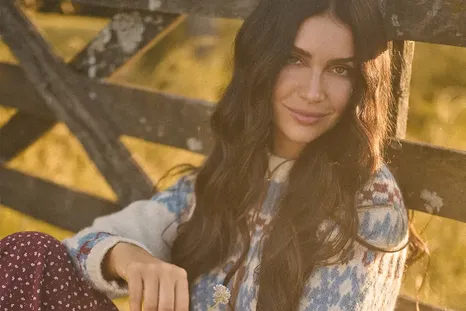 Mirá el look de Zaira Nara. Mirá el look de Zaira Nara.