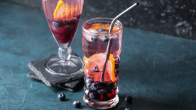 esta es la bebida del verano: limonada con arandanos ¡deliciosa y lista en minutos! esta es la bebida del verano: limonada con arandanos ¡deliciosa y lista en minutos!