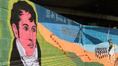 El mural de Manuel Belgrano muestra al prócer junto con sus soldados de del Regimiento de Patricios. El mural de Manuel Belgrano muestra al prócer junto con sus soldados de del Regimiento de Patricios.