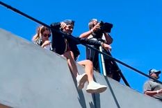Mariano Closs festejó el campeonato de Colegiales en la tribuna. Foto: Captura @abiimarchesini Mariano Closs festejó el campeonato de Colegiales en la tribuna. Foto: Captura @abiimarchesini