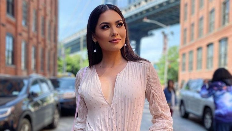 Miss Universo, Andrea Meza, Débora Hallal