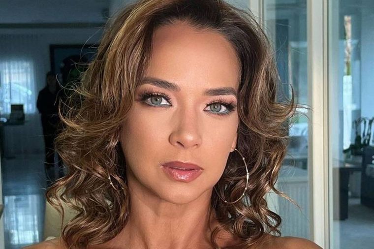 Adamari López emprendió un largo viaje por Europa.