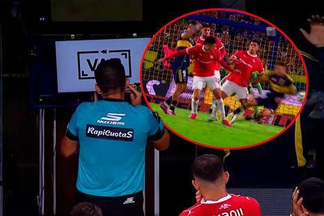 Se conoció el diálogo entre Merlos y el VAR en el penal para Boca ante Independiente. Se conoció el diálogo entre Merlos y el VAR en el penal para Boca ante Independiente.