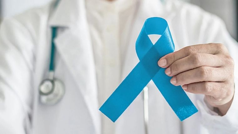 A este mes se lo conoce como “Noviembre Azul” por la lucha y concientización sobre el cáncer de próstata. Foto: MDZ