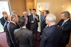 Eduardo Wado de Pedro fue invitado por Daniel Funes de Rioja a exponer ante empresarios y banqueros.
