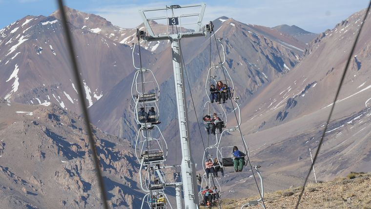 Las postales inéditas de Las Leñas el fin de semana pasado. Ingresá a la nota y mirá la galería de fotos.