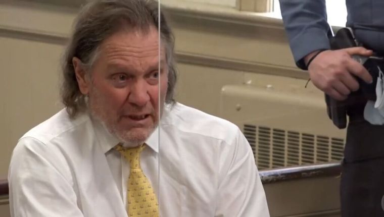 La película que usa testimonios reales. La película que usa testimonios reales. 