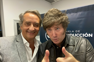 MDZol | Nicolás Mayoras junto al presidente Javier Milei. Foto: X