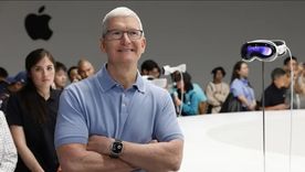 Tim Cook deja el protagonismo en Apple, aunque continúa ligado a la empresa. Foto Efe Tim Cook deja el protagonismo en Apple, aunque continúa ligado a la empresa. Foto Efe