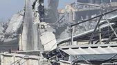 El jueves, un ataque aéreo israelí terminó con un proyectil sobre la iglesia de la Sagrada Familia, la única iglesia católica de Gaza.