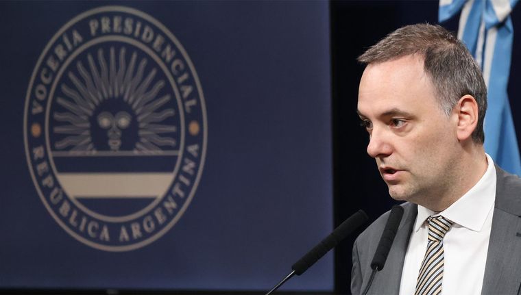 Manuel Adorni prepara una serie de modificaciones para el espacio de Comunicación en el que se verán afectadas las conferencias de prensa. Foto: Presidencia