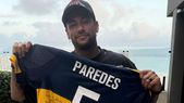 Neymar se mostró en redes con la camiseta de Paredes.