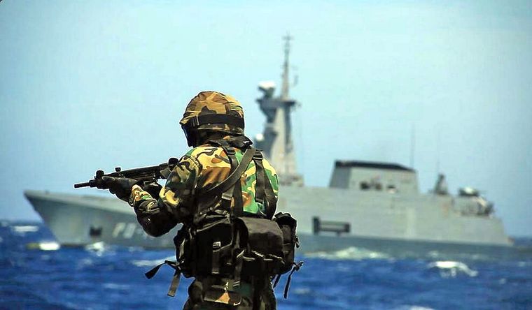 La Marina de Venezuela se despliega en la zona. Foto @ArmadaFANB.