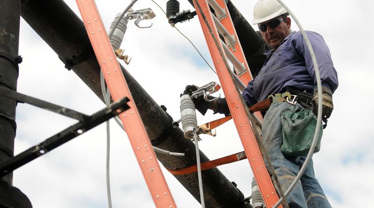 Tareas de mantenimiento. Foto: ALF PONCE MERCADO / MDZ