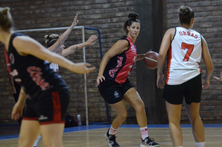 El básquet mendocino volvió con el Torneo Vendimia Foto: Andrés Arequipa