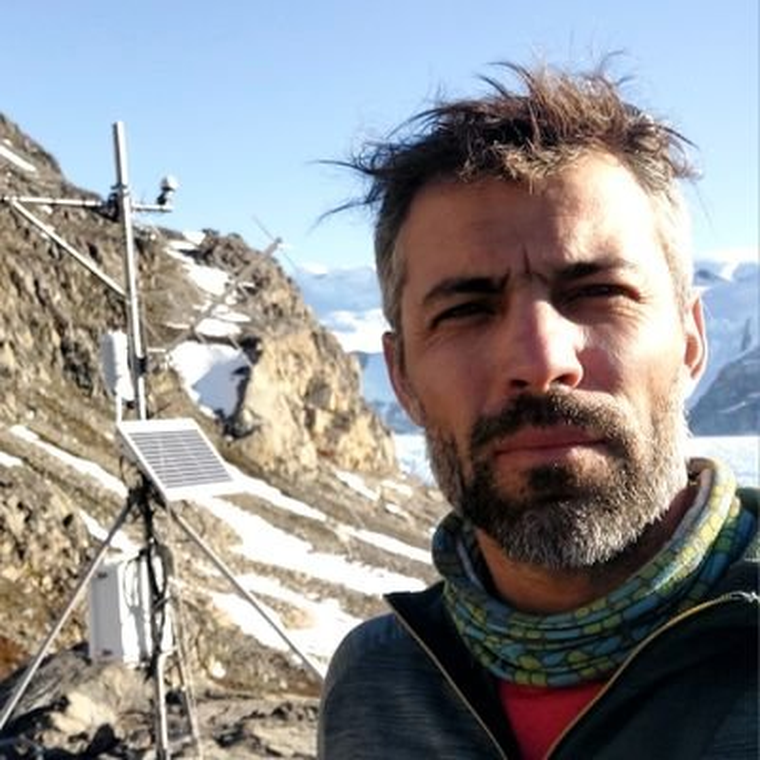 Lucas Ruiz, glaciológo e investigador de CONICET en el IANIGLA. Lucas Ruiz, glaciológo e investigador de CONICET en el IANIGLA.