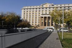 el viernes cobran los estatales y aseguran el pago en tiempo del aguinaldo