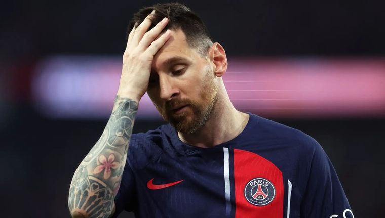 Un DT argentino reveló que Lionel Messi se enojó cuando lo reemplazó en un partido del PSG Foto: Goal