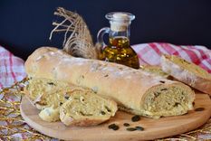 imperdible: prepara tu pan con olivas ¡en muy pocos pasos!