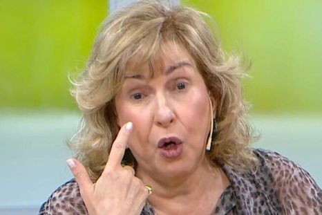 Georgina Barbarossa reaccionó con gracia al notar el doble sentido del mensaje. / Captura Telefe. Georgina Barbarossa reaccionó con gracia al notar el doble sentido del mensaje. / Captura Telefe.