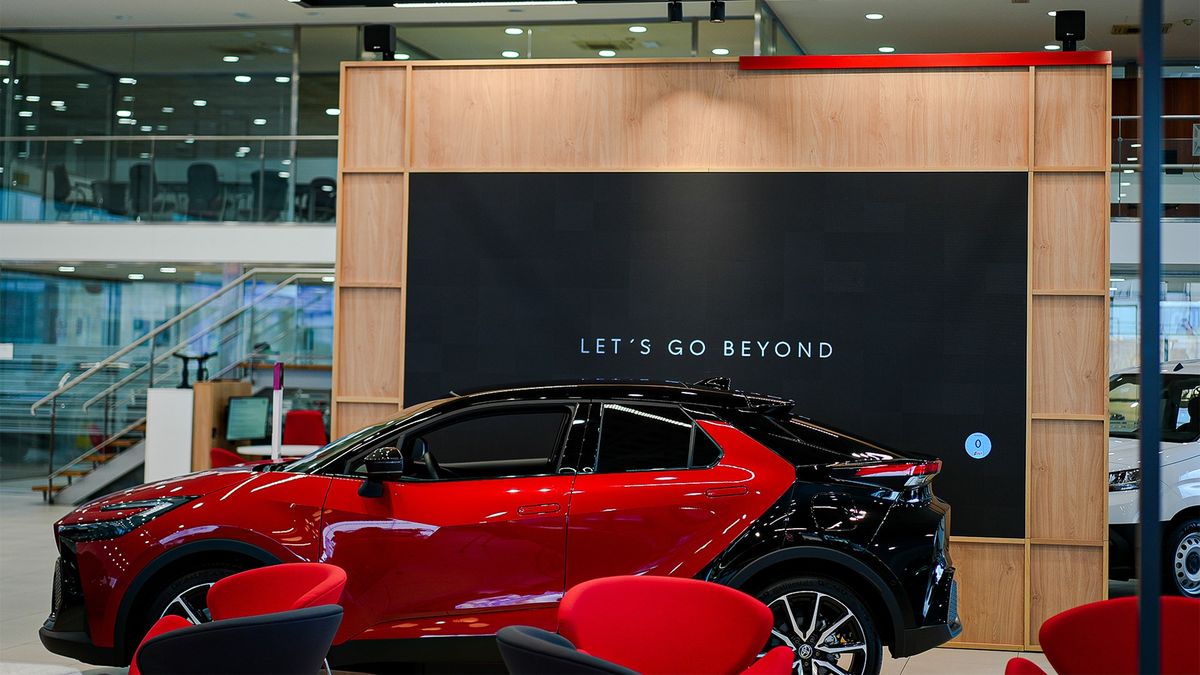 Samsung se alía con Toyota para transformar y revolucionar la experiencia en los concesionarios