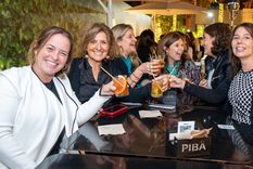 No te pierdas los detalles y la galería de sociales, al final de la nota.