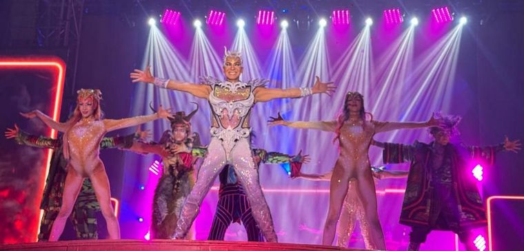 Flavio Mendoza sufrió un accidente en pleno espectáculo en Puerto Madero del Circo de Ánima. &nbsp;