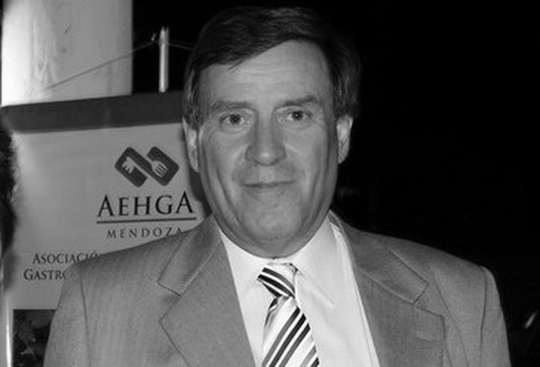 Frascali sigue en Europa de vacaciones.