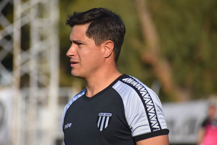 Ezequiel Medrán tiene luces y sombras en Gimnasia.