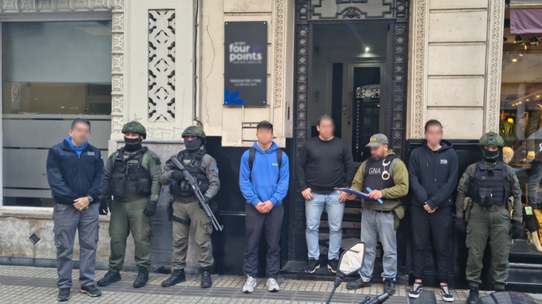 Las medidas también se desarrollaron en Córdoba, Santa Fe, Salta y Misiones. Las medidas también se desarrollaron en Córdoba, Santa Fe, Salta y Misiones.