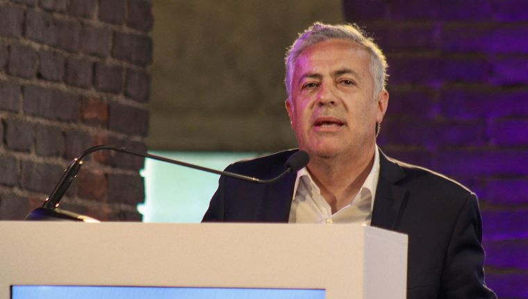 Alfredo Cornejo estará en Buenos Aires hasta el miércoles. Foto: Santiago Tagua/MDZ