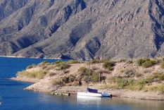 polemica en el debate por el futuro del perilago de potrerillos