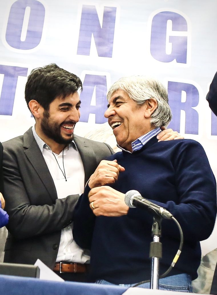 Facundo Moyano, duro contra los suyos