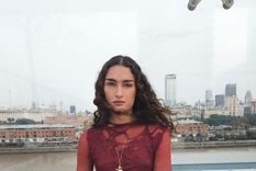 Diosa total: el fabuloso estilo de Mina Serrano, protagonista de Cris Miró Foto: Instagram