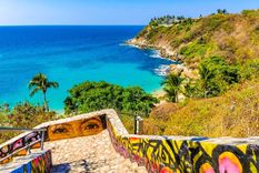 Playa Carrizalillo, en Oaxaca, es una de las más recomendadas por su tranquilidad y aguas limpias. Foto: Shutterstock Playa Carrizalillo, en Oaxaca, es una de las más recomendadas por su tranquilidad y aguas limpias. Foto: Shutterstock