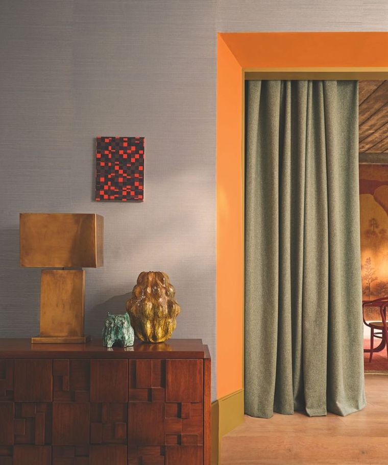 Decorar con colores tierra implica trabajar con calidez y sutileza, en tonalidades que parezcan inspiradas en la naturaleza, como el ocre suave, el arcilla, el verde salvia apagado y el amarillo claro . Estos colores aportan un optimismo sereno que resulta a la vez contemporáneo y atemporal. Créditos: Ali Brown y Jake Curtis. Decorar con colores tierra implica trabajar con calidez y sutileza, en tonalidades que parezcan inspiradas en la naturaleza, como el ocre suave, el arcilla, el verde salvia apagado y el amarillo claro . Estos colores aportan un optimismo sereno que resulta a la vez contemporáneo y atemporal. Créditos: Ali Brown y Jake Curtis.